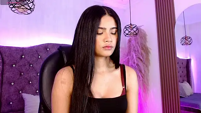 Violet Collins1 online show from March 19, 8:42 pm