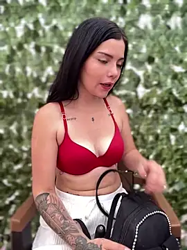 Adhaira pink10 online show from January 14, 7:28 pm