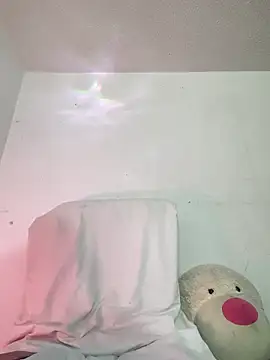 ebonysummer  online show from March 29, 4:36 am