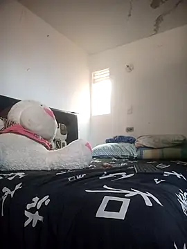 ebonysummer  online show from March 19, 4:40 pm