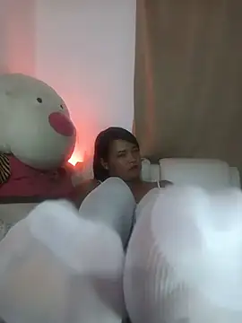 ebonysummer  online show from June 18, 3:16 am