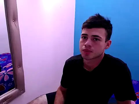 Snapshot of daniel22_cm chatting on January 14, 6:44 pm daniel22 cm online show from January 14, 6:44 pm