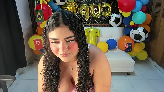 Karla18  online show from July 1, 3:12 pm