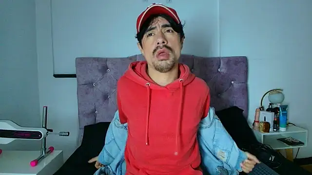 Snapshot of Ethan_Briggs_ chatting on February 23, 3:41 am Ethan Briggs online show from February 23, 3:41 am