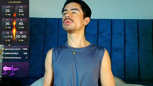 Ethan Briggs  online show from April 8, 3:41 am