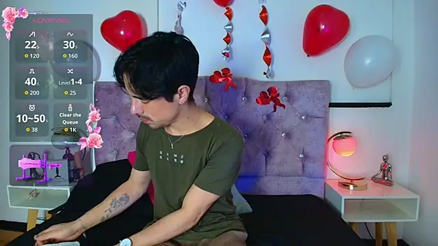 Snapshot of Ethan_Briggs_ chatting on February 16, 3:49 am Ethan Briggs online show from February 16, 3:49 am