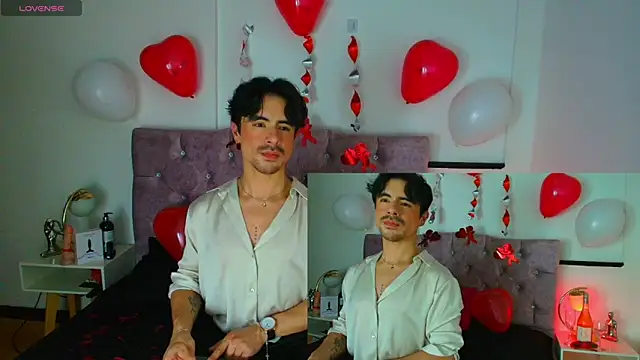 Snapshot of Ethan_Briggs_ chatting on February 15, 3:40 am Ethan Briggs online show from February 15, 3:40 am