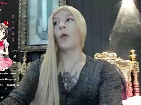 Snapshot of Gomory_Niix chatting on May 2, 2:17 am Gomory Niix online show from May 2, 2:17 am