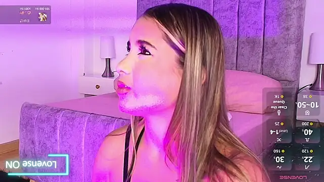 Lucy Carson  online show from February 25, 3:29 am