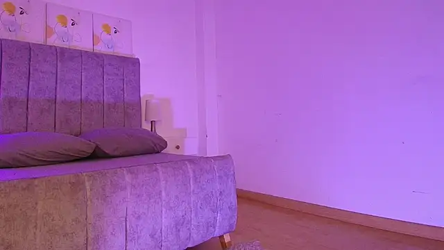 Lucy Carson  online show from April 2, 3:35 am