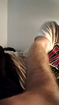 Snapshot of sterng6969 chatting on January 13, 12:25 am sterng6969 online show from January 13, 12:25 am