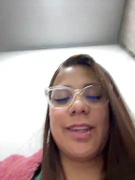 Pretty  Milf online show from May 10, 12:03 am