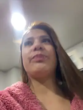 Pretty  Milf online show from April 2, 10:33 am