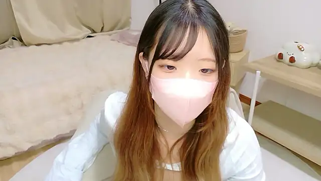 NOA cha online show from April 10, 5:09 pm