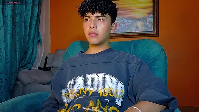 Nick Twink online show from April 18, 3:20 am