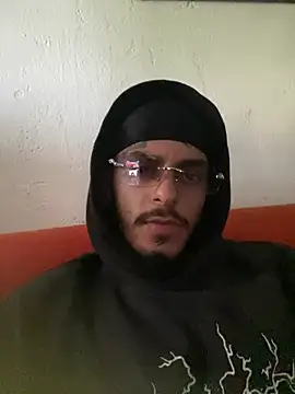 liyamjunior online show from February 10, 5:23 pm