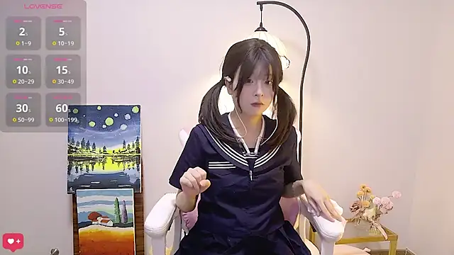 Qiqiiii-05 online show from June 4, 2:11 pm