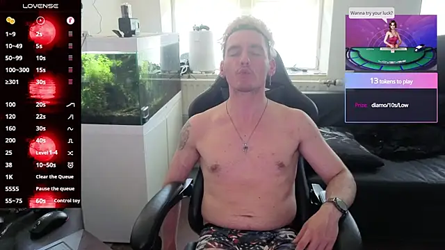 Rayzel White online show from May 31, 12:55 pm