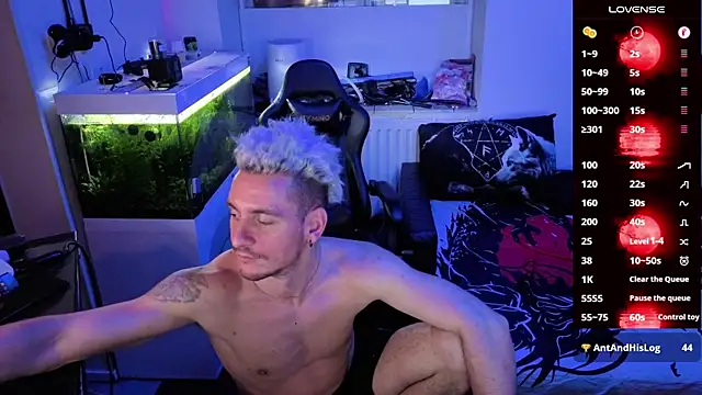 Rayzel White online show from February 25, 2:12 am