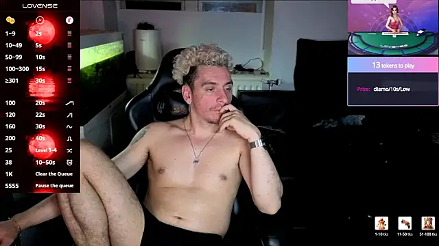 Snapshot of Rayzel_White chatting on July 5, 11:22 pm Rayzel White online show from July 5, 11:22 pm