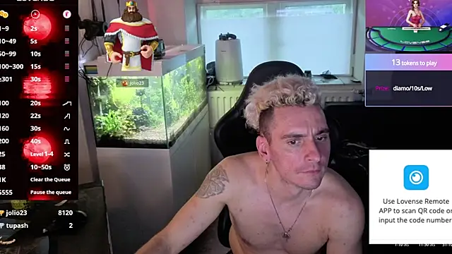 Rayzel White online show from May 24, 7:36 pm