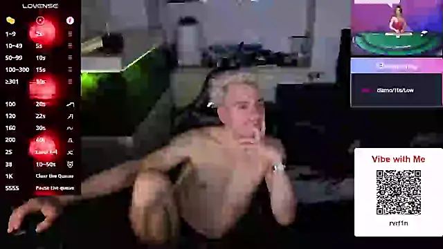 Rayzel White online show from May 16, 1:48 am