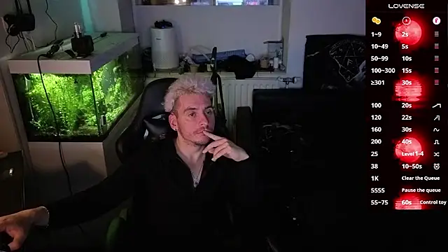 Rayzel White online show from March 19, 12:43 am