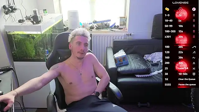 Rayzel White online show from February 19, 12:35 pm