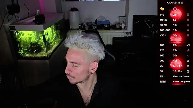 Rayzel White online show from March 23, 8:52 pm