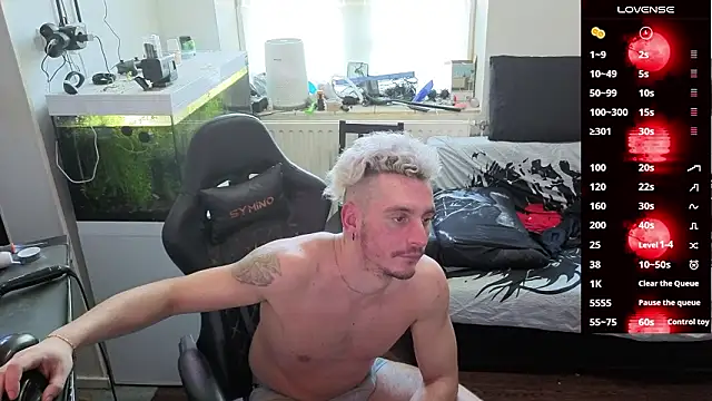 Rayzel White online show from March 5, 1:30 pm