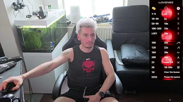 Rayzel White online show from February 22, 1:35 pm