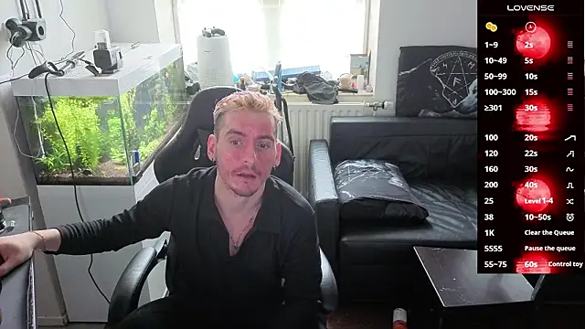 Rayzel White online show from March 17, 2:53 pm