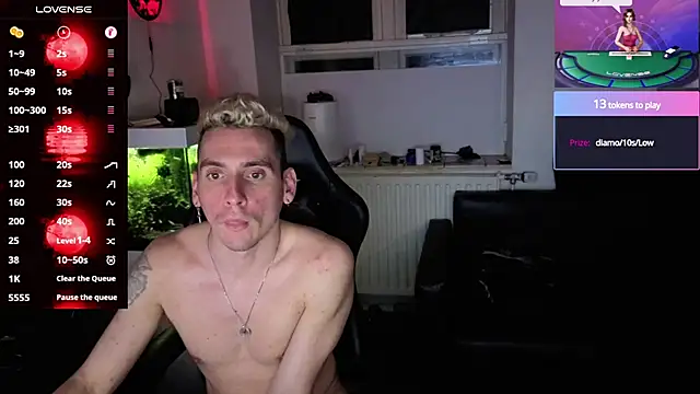 Rayzel White online show from May 26, 1:04 am
