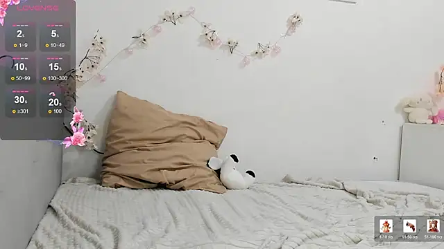 Snapshot of angelicheart chatting on February 5, 9:10 pm angelicheart online show from February 5, 9:10 pm