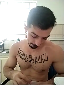 LuigiBoni online show from January 15, 5:27 pm