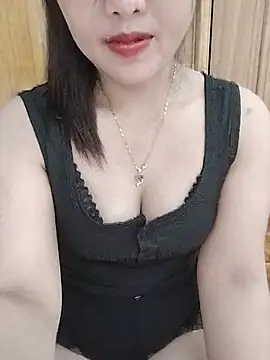 Snapshot of MaiNgoc_sexy chatting on June 25, 5:18 pm MaiNgoc sexy online show from June 25, 5:18 pm