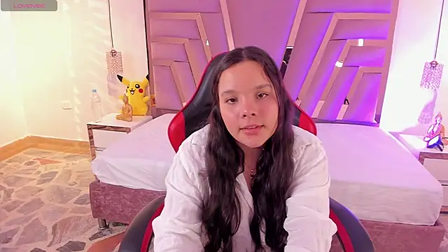 LilyPetite  online show from January 14, 4:27 am