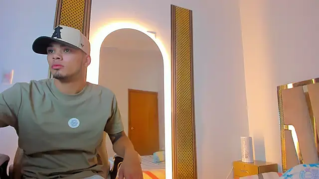 Kayle Nico online show from February 11, 3:28 am