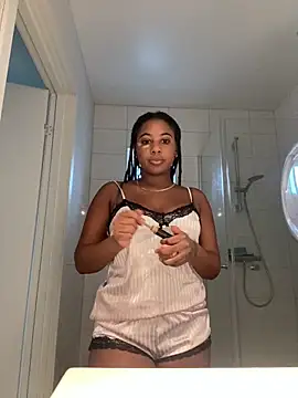 xo steffyxo 4 online show from May 4, 5:11 am