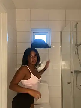 xo steffyxo 4 online show from July 24, 6:37 pm