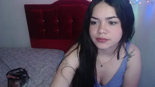 Loriiiany online show from March 26, 2:32 am