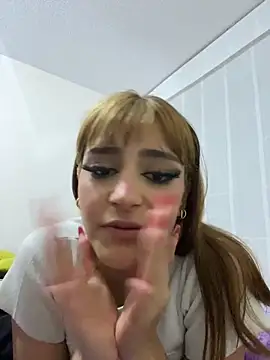 ivy-777 online show from May 14, 1:02 am