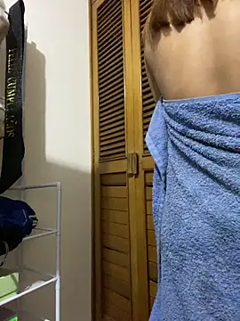ivy-777 online show from April 25, 2:14 am