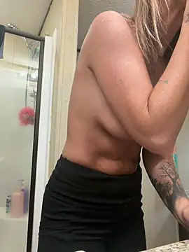 tastemecaroline online show from May 9, 1:58 pm