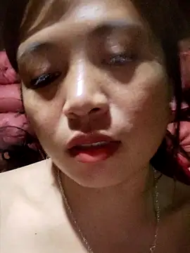 miumiu sexy2x online show from April 2, 12:34 pm