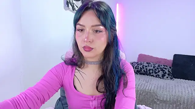 dollmeow online show from April 14, 1:10 am