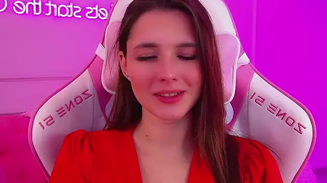 Snapshot of VanessaCelesti chatting on February 5, 6:20 am VanessaCelesti online show from February 5, 6:20 am