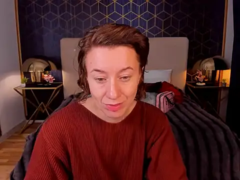 Snapshot of GingerWixxx chatting on February 6, 6:09 am GingerWixxx online show from February 6, 6:09 am