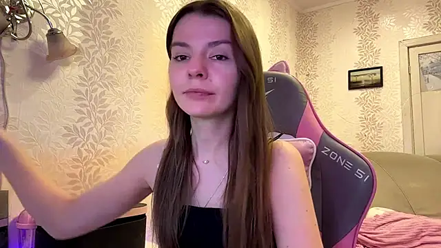 Snapshot of LavondaDeleston chatting on February 26, 10:43 pm LavondaDeleston online show from February 26, 10:43 pm