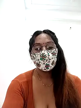 Your-Sasha7 online show from February 19, 7:38 am